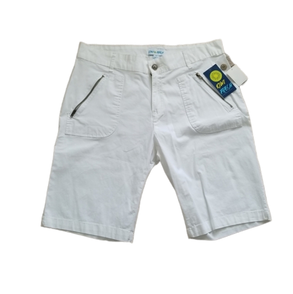 🆕️ Kiwi Fresh White Cotton Bermuda Shorts